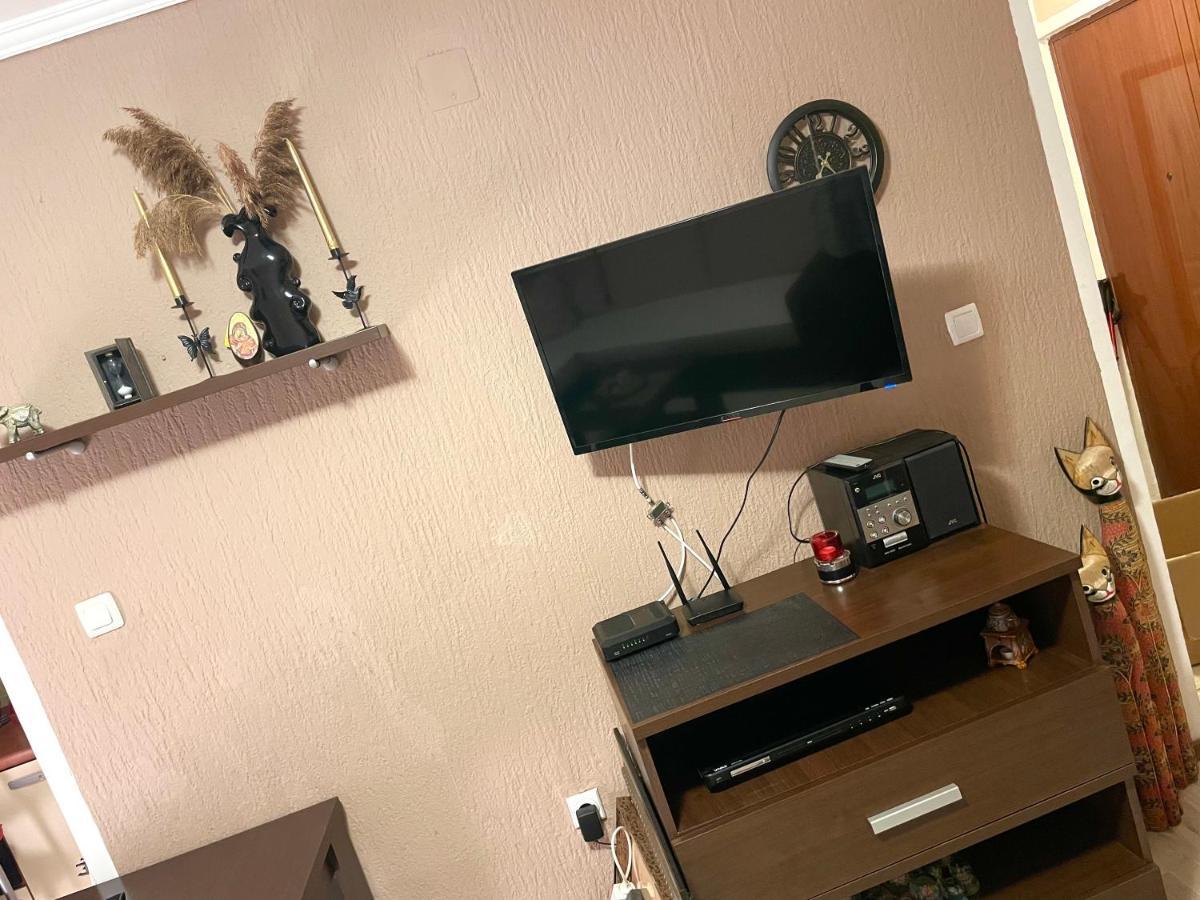 Studio Apartment For Rent In Будва Екстер'єр фото